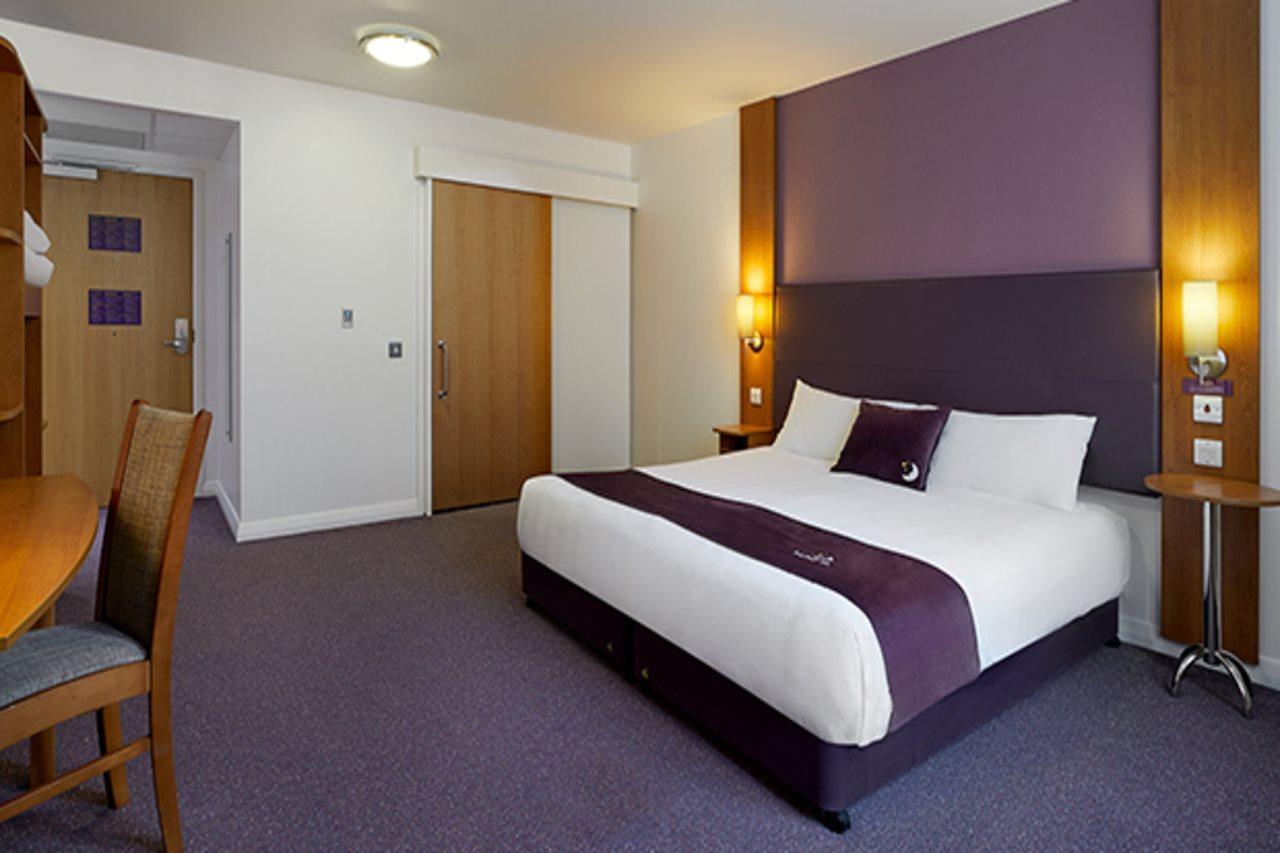 Premier Inn Ipswich North Экстерьер фото