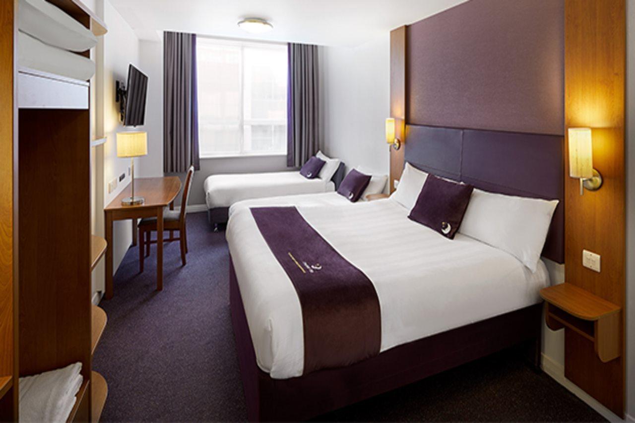 Premier Inn Ipswich North Экстерьер фото